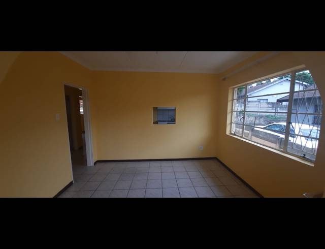 3 BEDROOM HOUSE FOR SALE IN RAISETHORPE